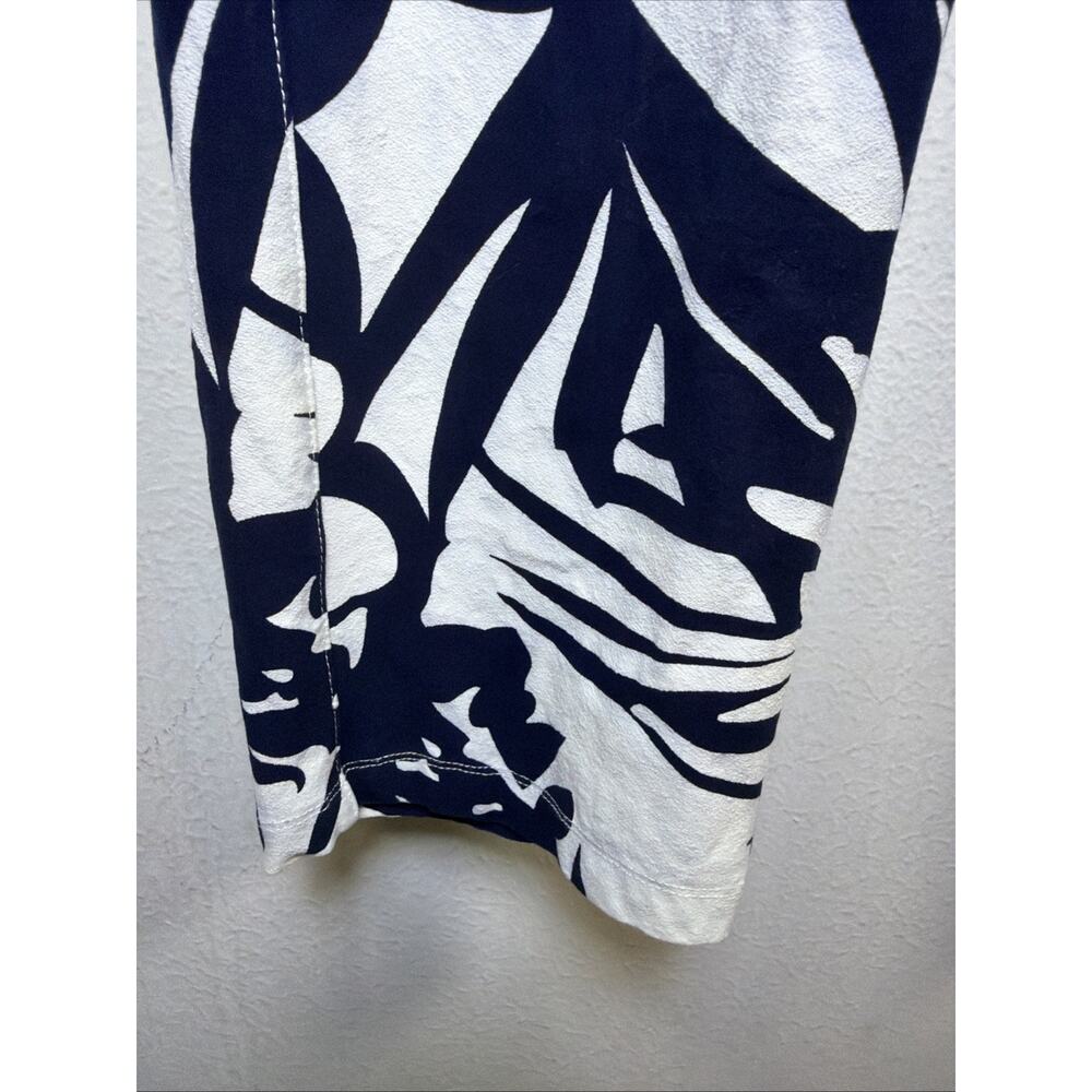 Chico's 2.5 Travelers vacation Hawaii Tropical Floral resort Ankle Pants Navy 14 - Picture 9 of 14